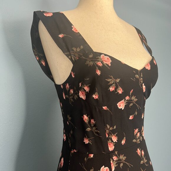 Reformation • Fulton Dress in Romy Black Rosebud Floral • Size 4 - Picture 11 of 12